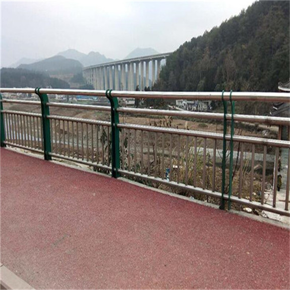 304不銹鋼防撞橋梁護(hù)欄