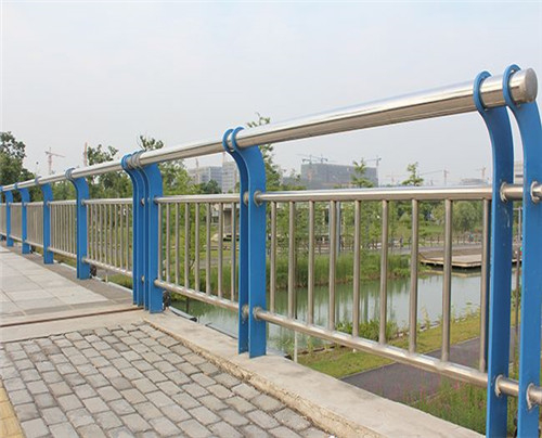 201不銹鋼景觀護(hù)欄