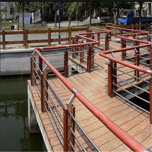 聊城某公園護(hù)欄案例