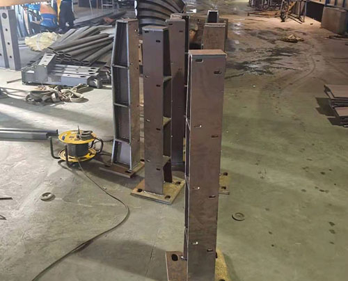 護(hù)欄車間圖